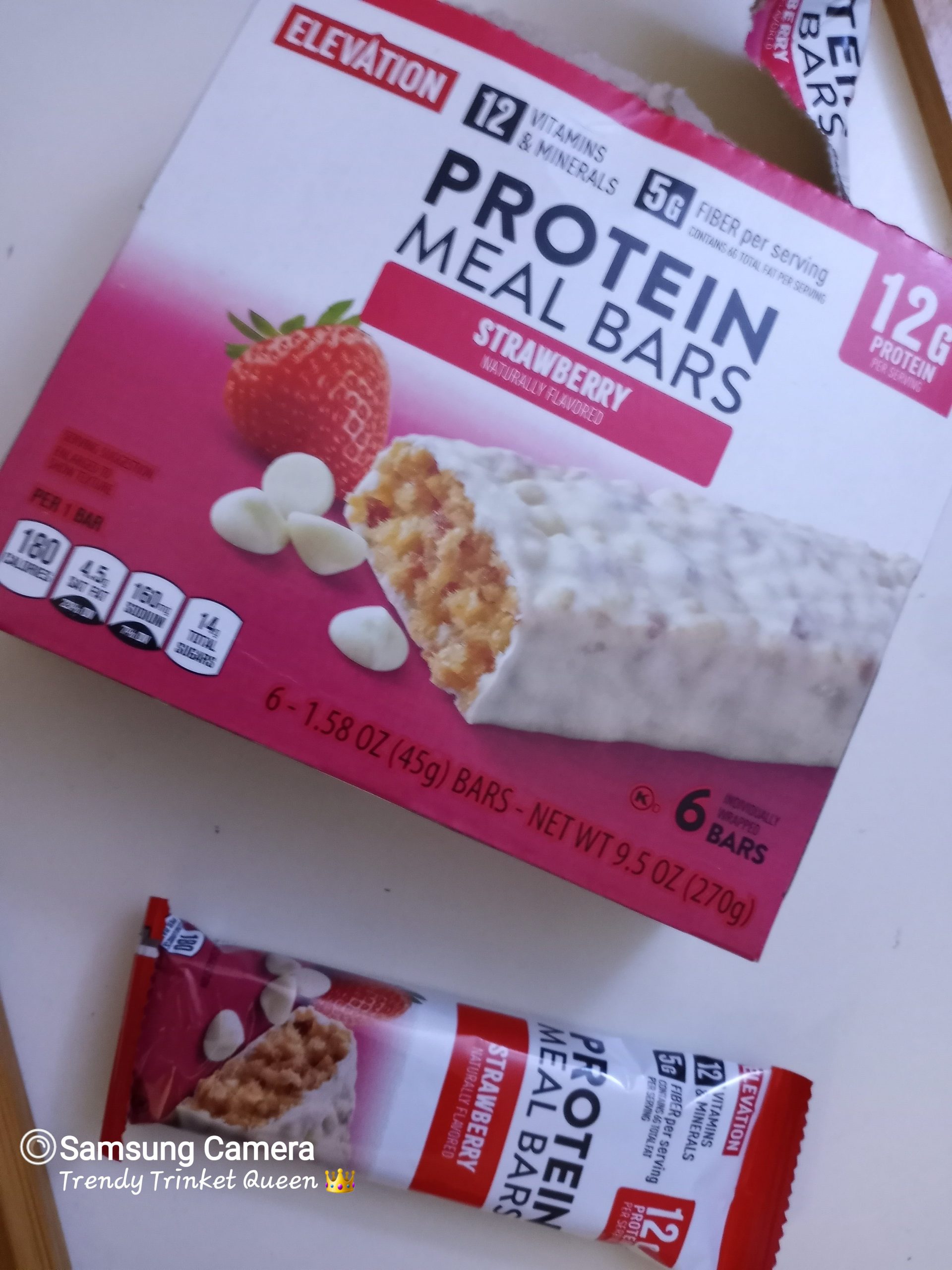 Review on Aldis Elevations Protein Meal Bars Strawberry Flavor